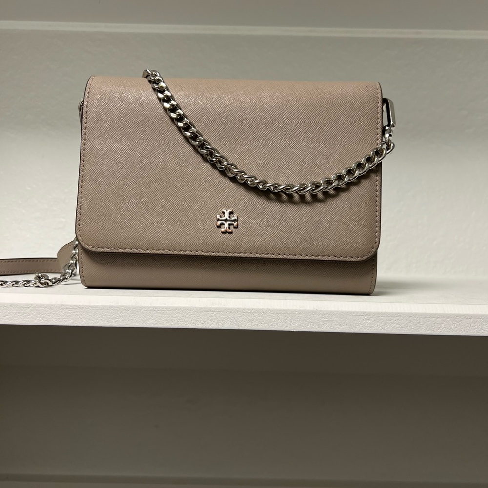 Tory Burch Beige Crossbody Bag with Chain
